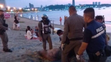 Police detain naked German man on Pattaya Beach