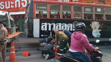 Tragic accident: Elderly Thai woman killed by public bus at Si Yan Intersection in Bangkok