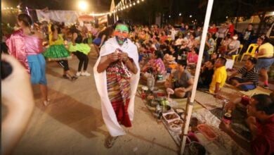 Pattaya mayor takes part in rice festival