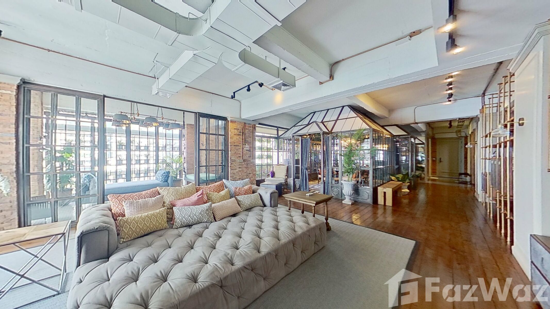 Virtual tour of luxury condo in Bangkok
