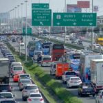 10-wheelers banned on six roads to reduce Songkran traffic and accidents | Thaiger