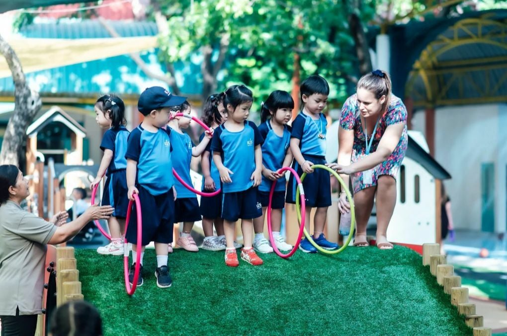 Children having fun at a primary school in Bangkok