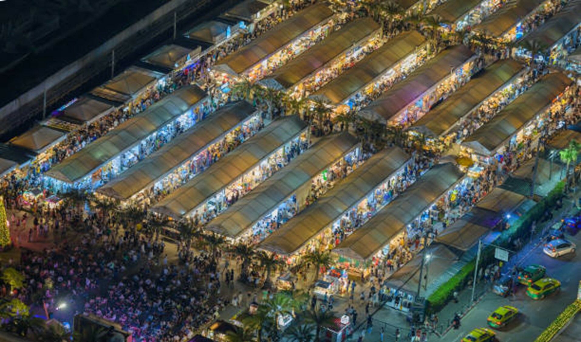 Best night market in Bangkok Jodd Fairs Thaiger