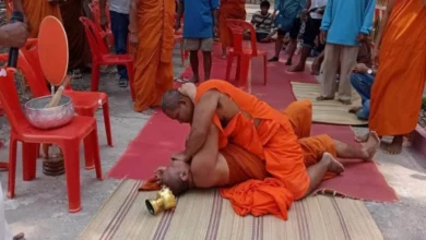 Mad Buddhist monks brawl at funeral in northeast Thailand