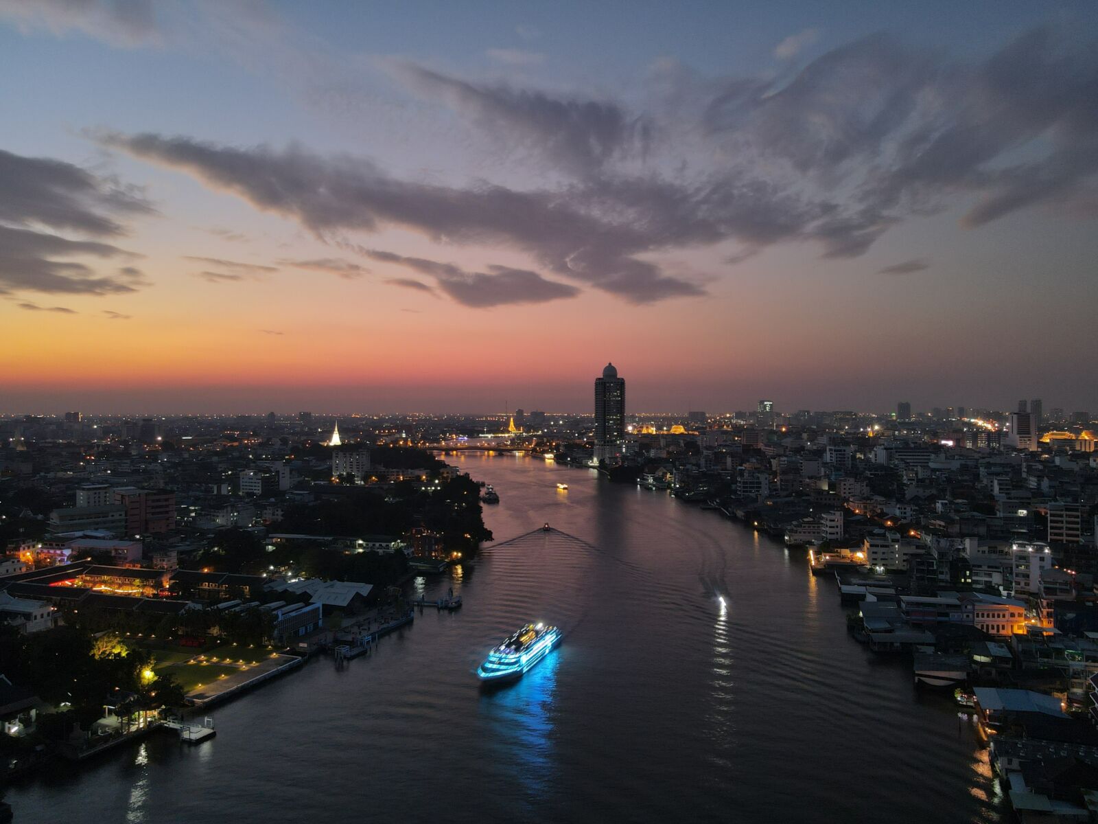 Sunset at Chao Phraya River