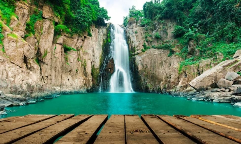 Thailand's most stunning waterfalls: Uncovering the country's hidden gems | News by Thaiger