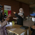 Covid-19 cases surge 39% in a week, public urged to take precautions | Thaiger