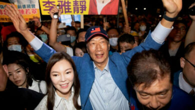 Foxconn founder Terry Gou vows to preserve peace between Taiwan and China if elected president