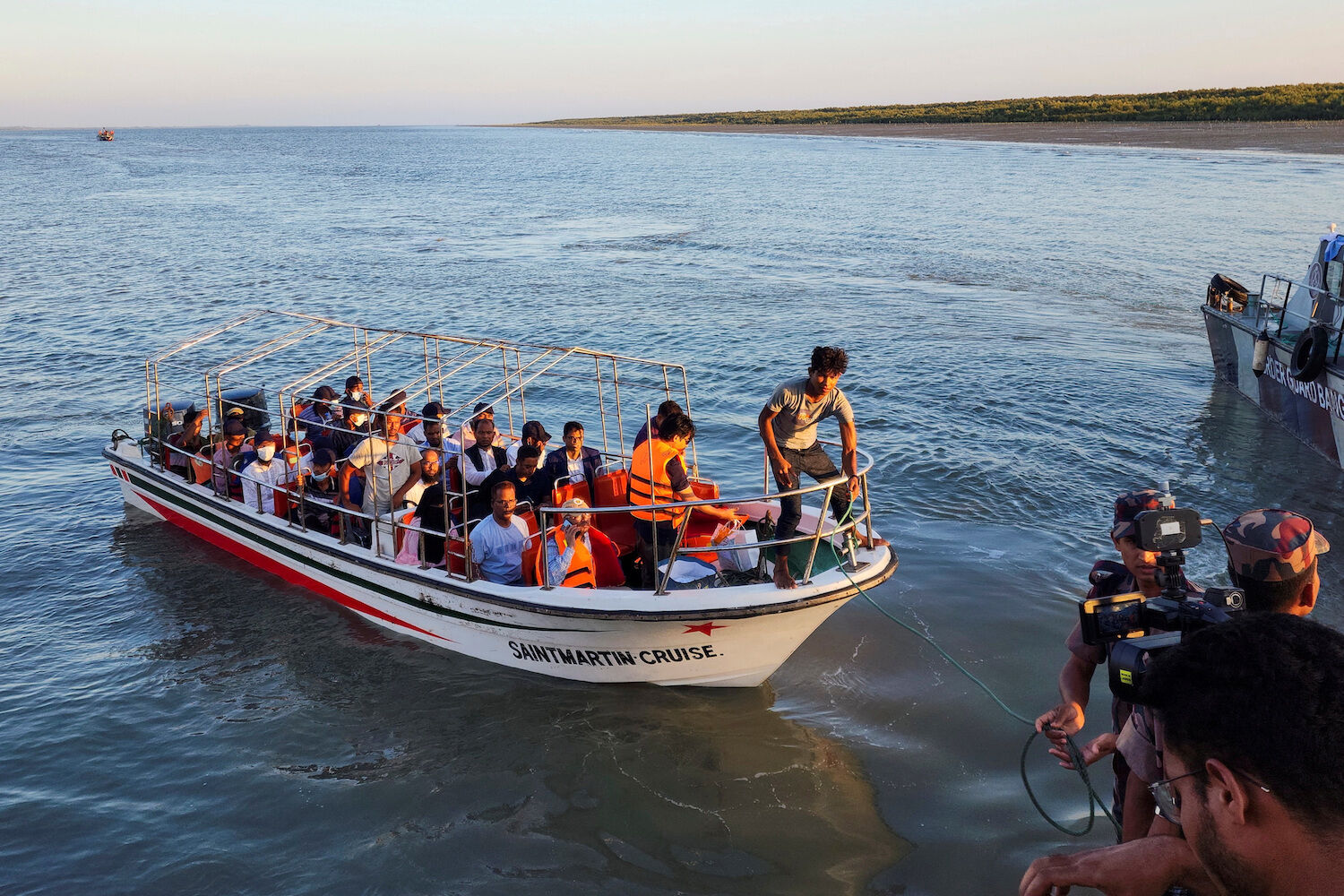 Rohingya refugees refuse repatriation without citizenship and security guarantees in Myanmar