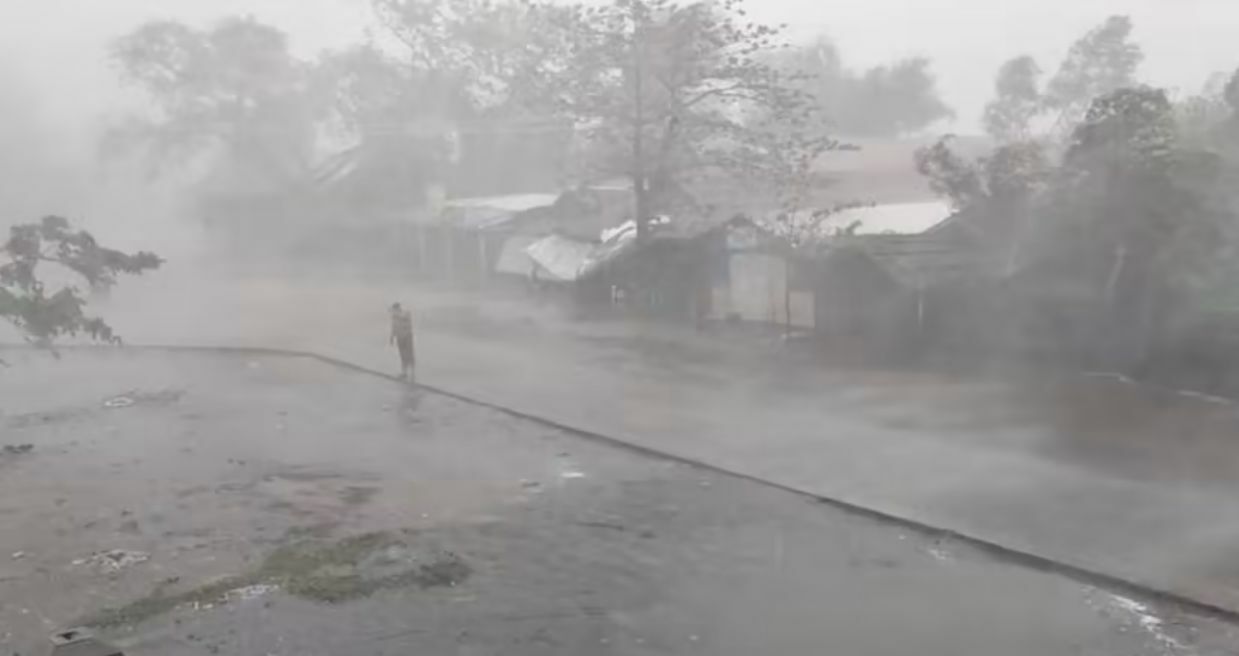 Cyclone Mocha death toll rises in Myanmar as storm spares Rohingya camps