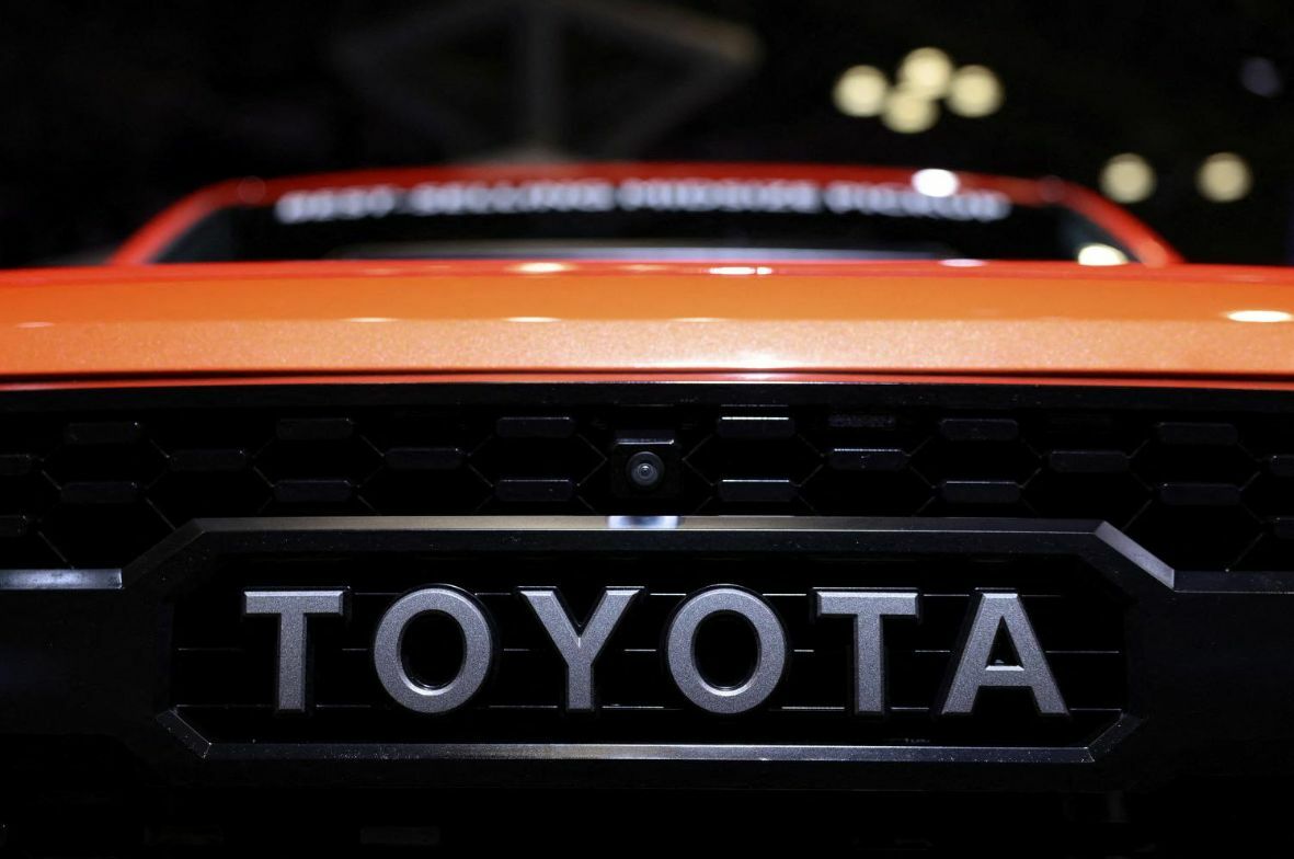 Toyota projects 10% profit growth and five-fold increase in EV sales this year