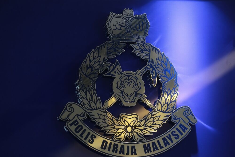 Police kill two machete-wielding burglary suspects in Cheras, Kuala Lumpur