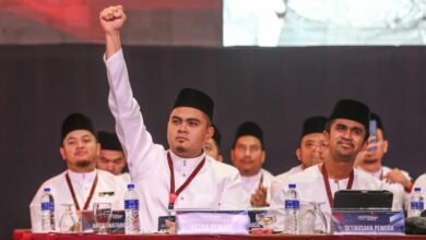 Najib Razak receives youth leadership award despite 12-year jail sentence