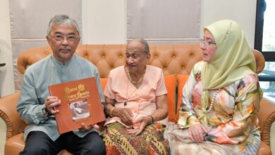 Malaysian royals visit centenarian on her 100th birthday, offer gifts