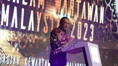 Anwar urges journalists to initiate ideas, elevate Malaysia’s democratic capabilities