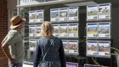 UK house prices suffer largest annual drop in 14 years, warns Nationwide