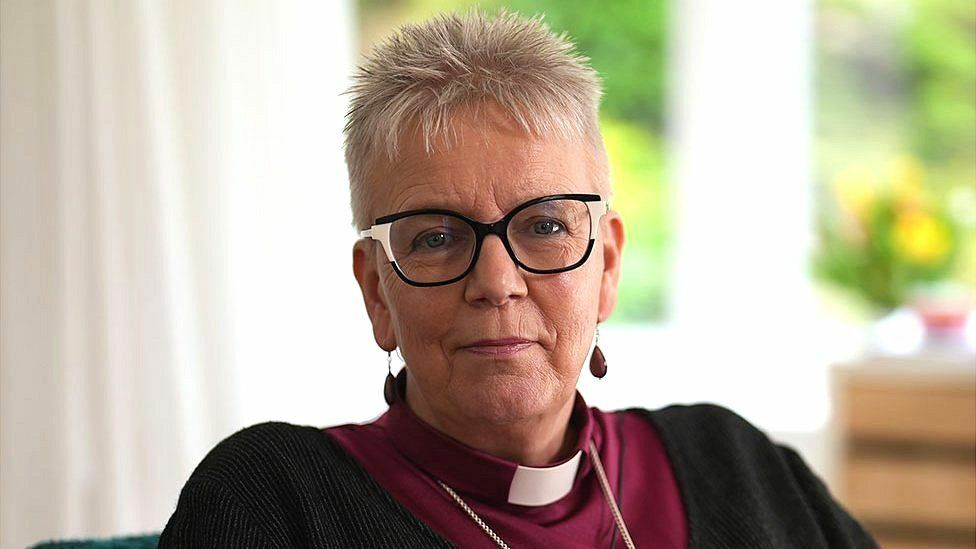 Church of England abuse support scheme risks re-traumatising victims, report reveals