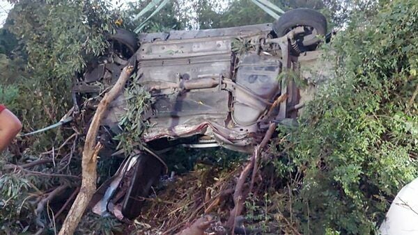 Chon Buri crash: Woman dies as car flips several times