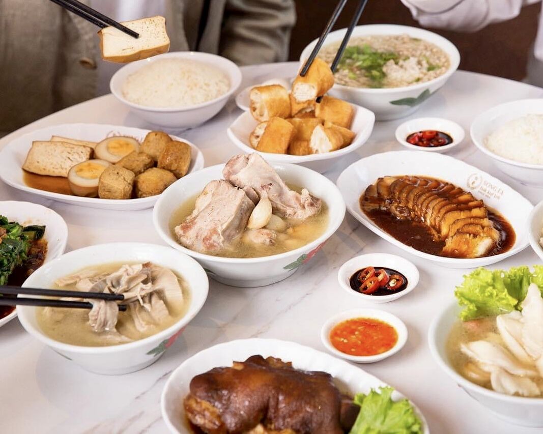 Song Fa Bak Kut Teh, Singaporean Restaurant in Bangkok, Pork Ribs Soup, Braised Dishes