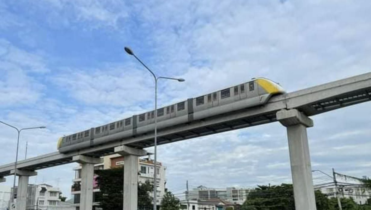 Free rides on Bangkok's Yellow Line monorail during June trial | Thaiger