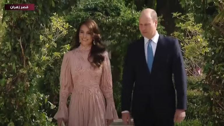 Prince William And Kate Attend Jordans Royal Wedding Unannounced Thaiger