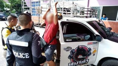 Infidelity accusation leads to armed dispute at Trat bus depot