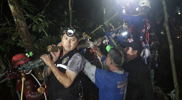 Herb collector saved in 16-hour daring mountain rescue operation in southern Thailand