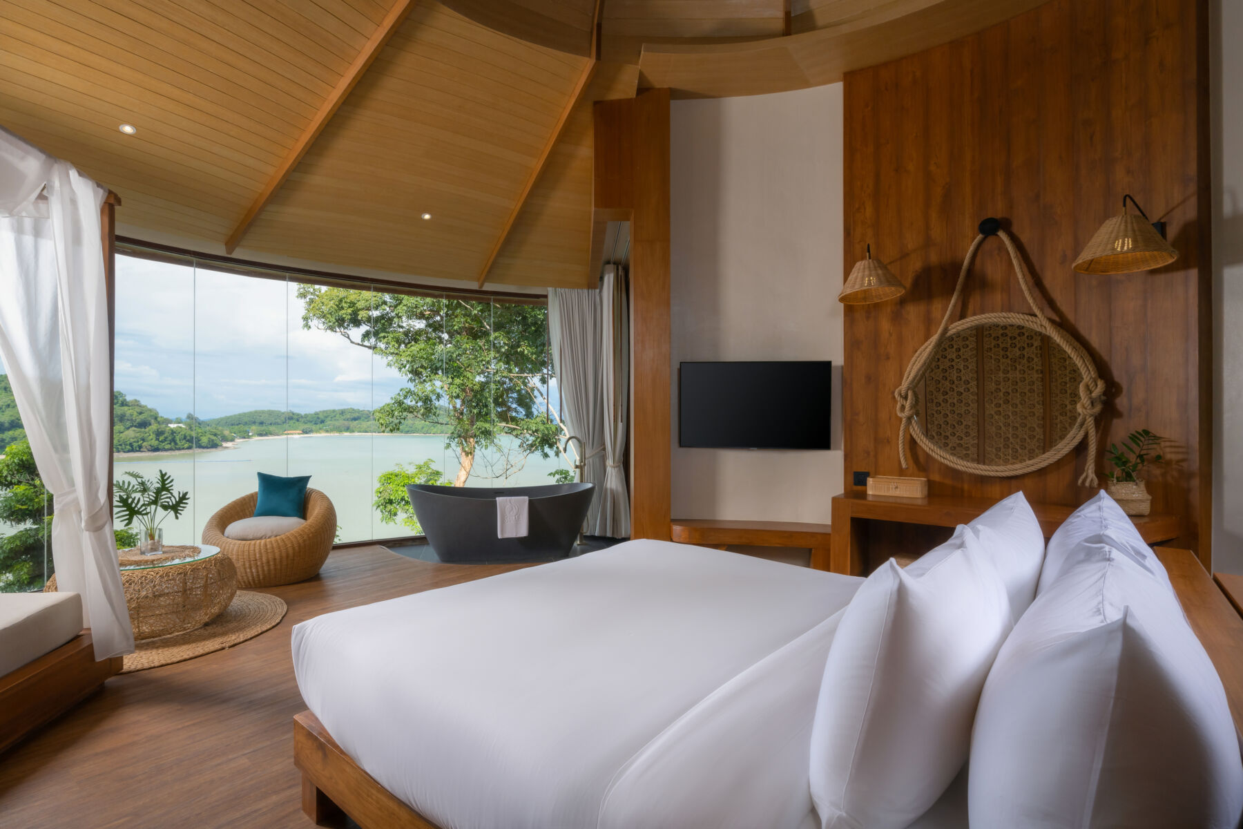 A one way ticket to luxury with Sinae Phuket | Thaiger