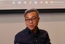 Thai police ban book critiquing monarchy, citing national security threat | Thaiger