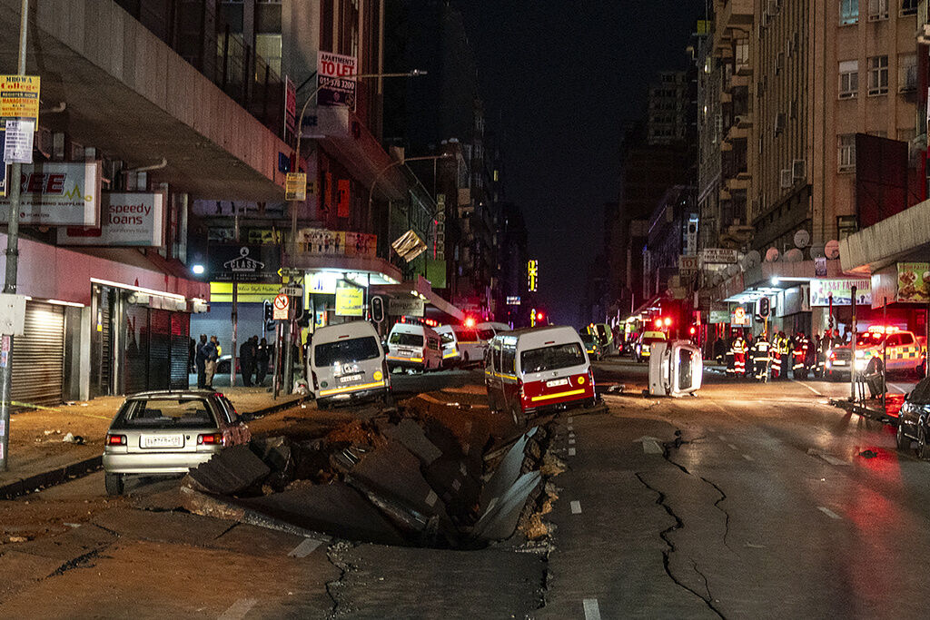 Explosion rocks Johannesburg: 41 injured, cars tossed as main road ruptures in suspected gas blast