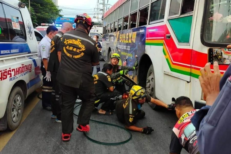 Double sorrow: Bus accident claims lives of two university students in Bangkok