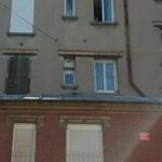 Bizarre wall reveals decomposing body in Parisian suburb flat as owner returns from vacation | Thaiger