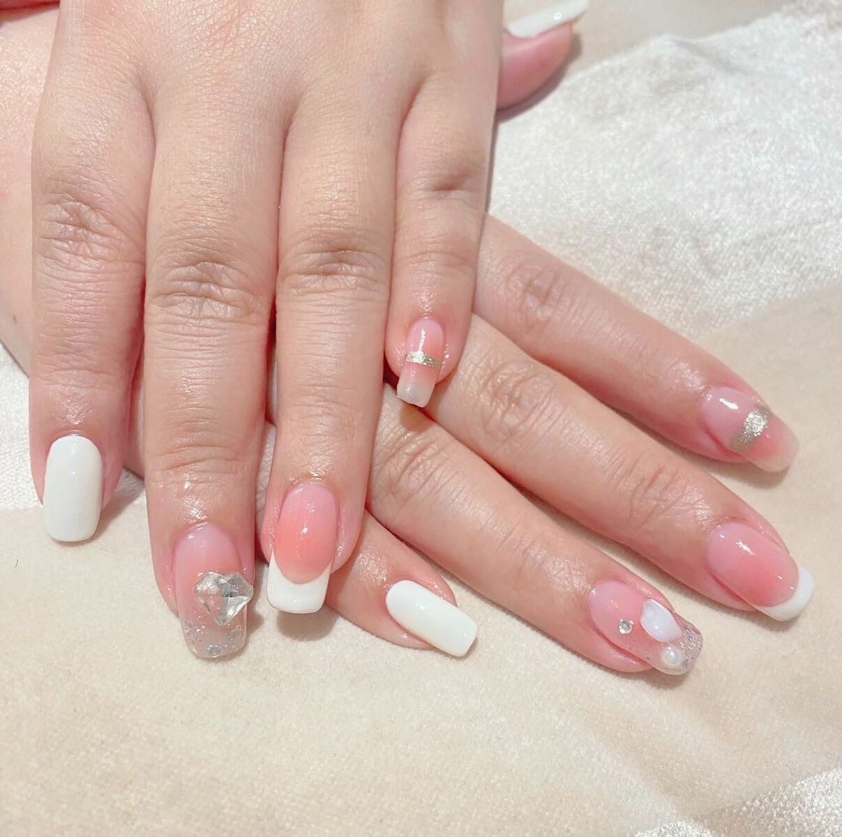 8 English-Friendly Nail Artists and Nail Salons in Seoul | 10 Magazine