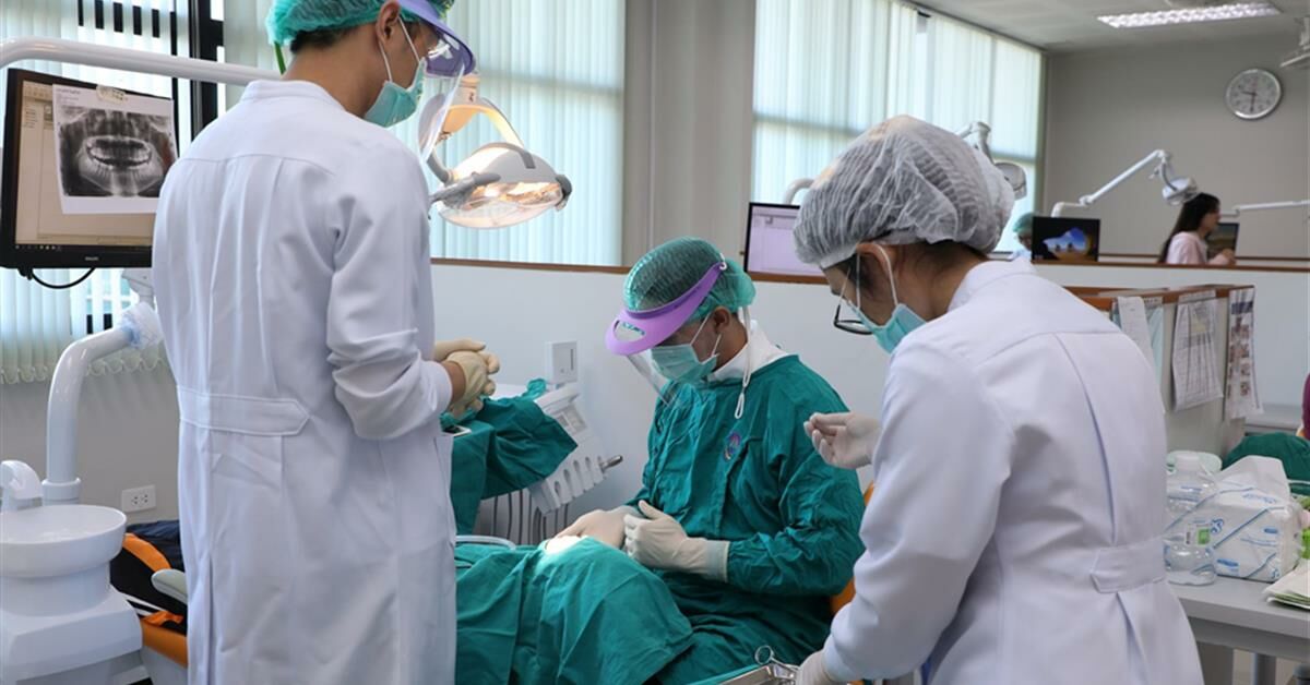 Thai health ministry plans dental hospital in each province to boost care access