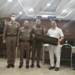 Strings of fate: Priceless 200 year old violin finds way back to maestro in Bangkok | Thaiger