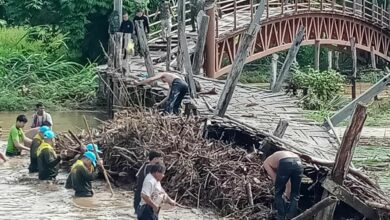 Flash floods in Mae Hong Son cause havoc, woman missing
