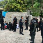 6 overstaying foreigners clash violently with Thai cops in Phuket | Thaiger