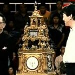 Cultural symbolism turned treasure: Antique clock appraised at 199 million baht on TV show | Thaiger