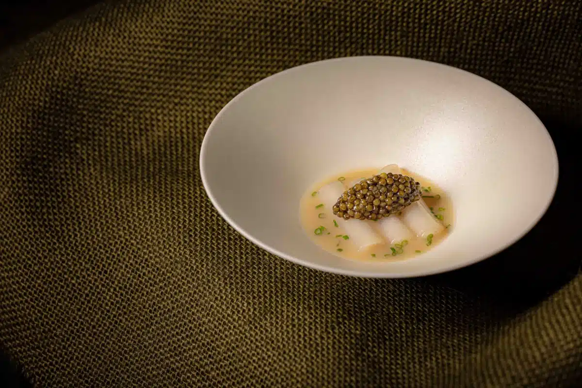Image via POTONG restaurant