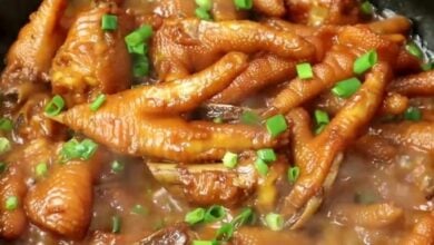 Chinese firm offers up to 99,000 baht for chicken feet tasting job