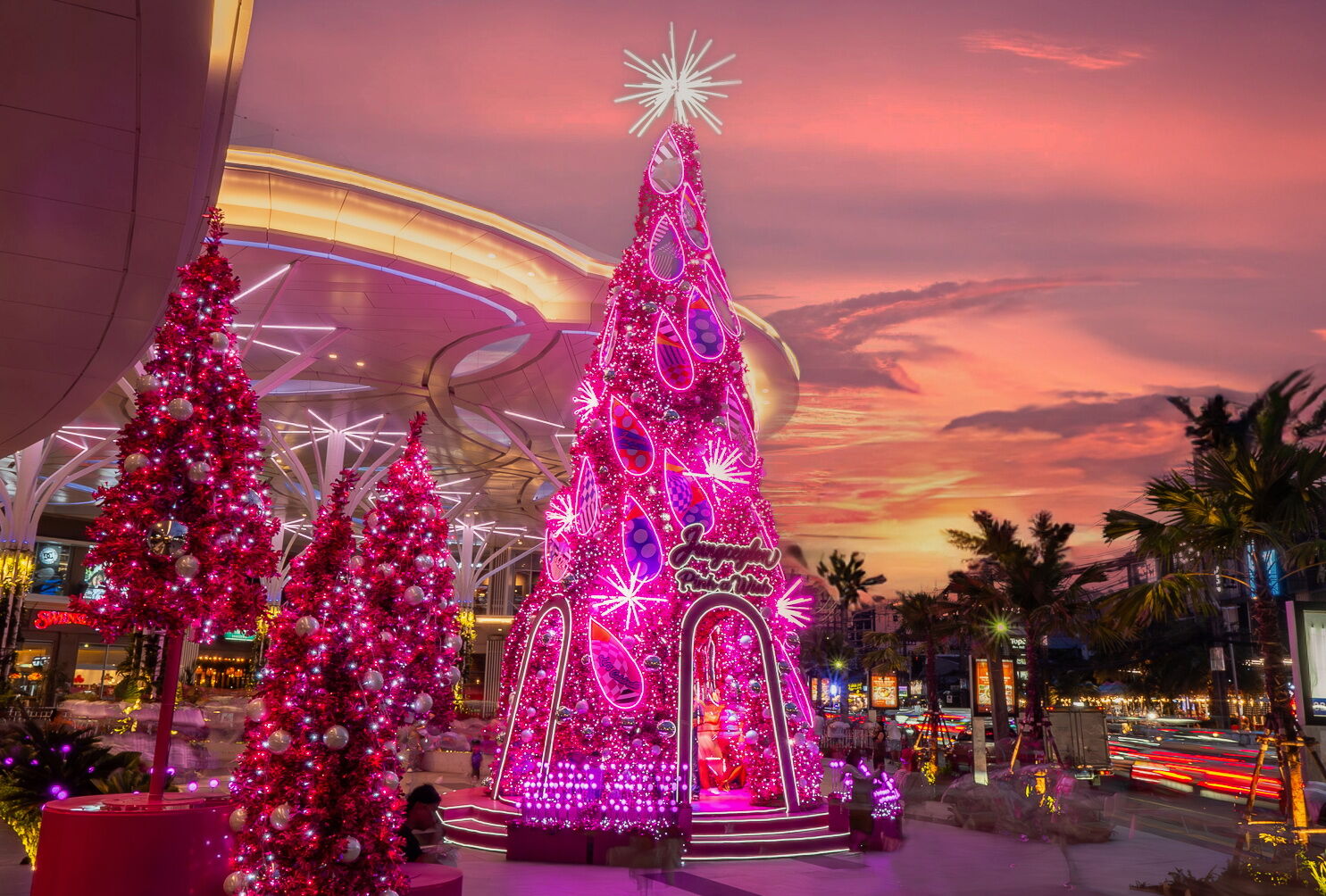 Phuket's Jungceylon unveils 'PINK A WISH' festivities | News by Thaiger