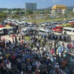 Phuket taxi drivers protest against rise of illegal taxi apps | Thaiger