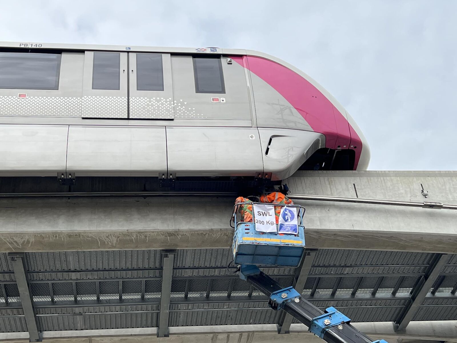 Pink line monorail’s free trial period may extend after conductor rail failure