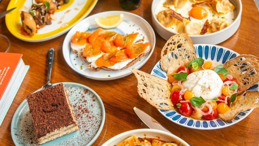 Food at Gigi Eatery Asoke