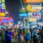 Khao San Road unaffected by 4am closing time due to exclusion from approved zone | Thaiger