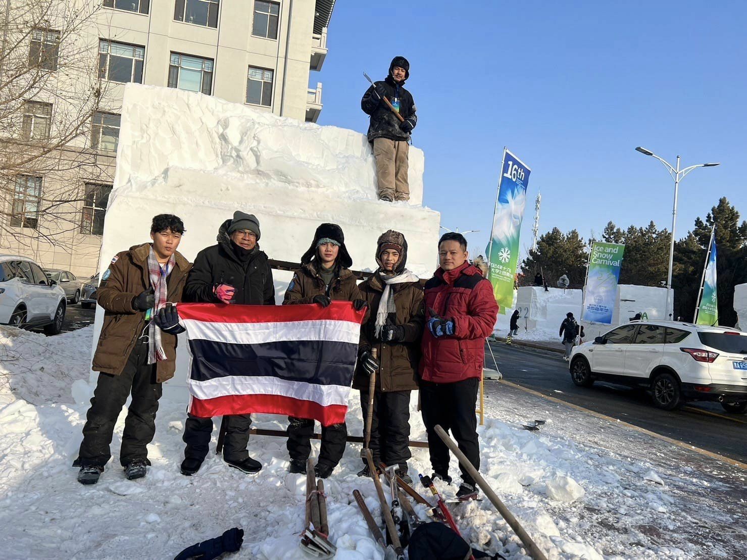 Saowapa Vocational College freezes the competition with top prize in Harbin snow sculpture showdown
