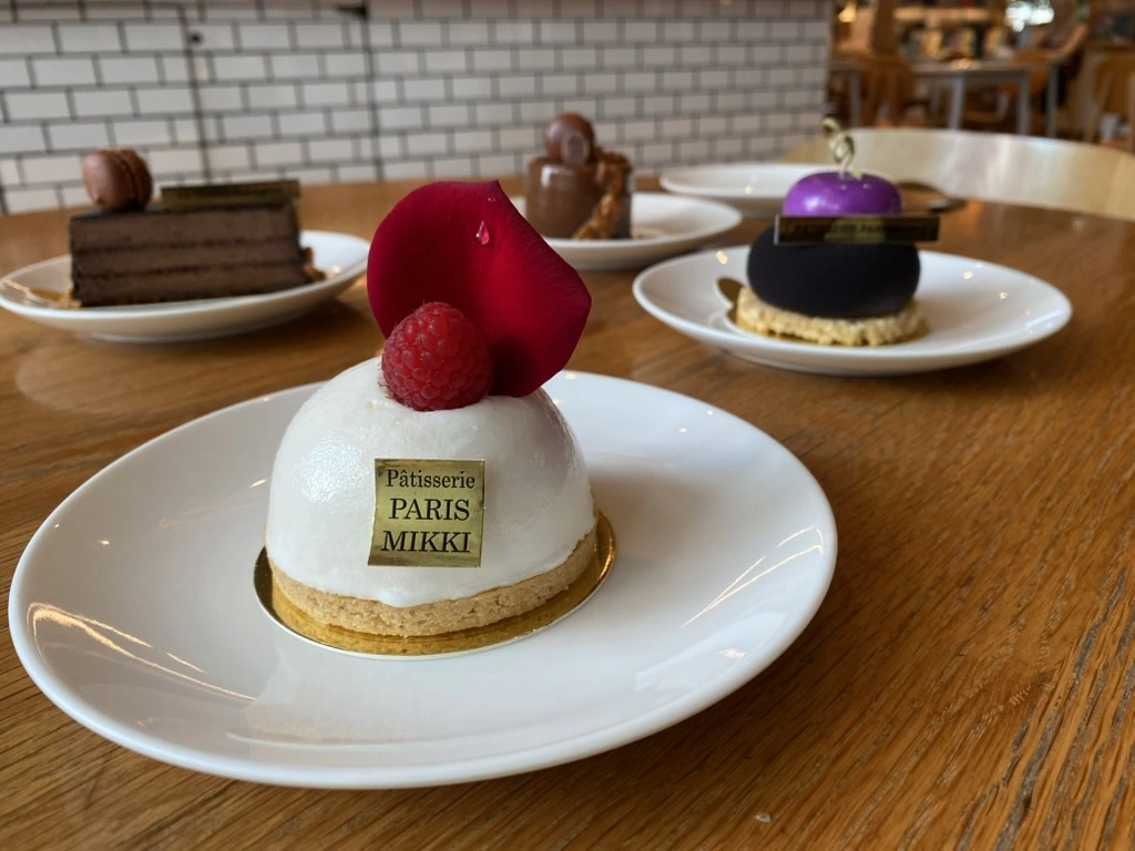 Paris Mikki dessert
