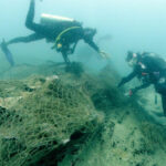 Reef-rescue ripples: Marine department dives deep to tackle 338kg ghost net near Rin Island | Thaiger