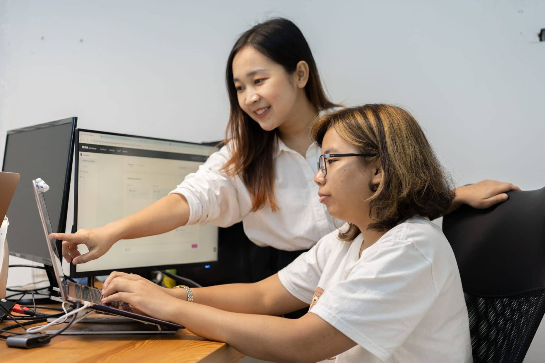 Thaiger-Office-photo-6-2048x1365 SEO | Thaiger