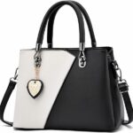 Thai market trader extorted by fake officers for 20,000 baht | Thaiger